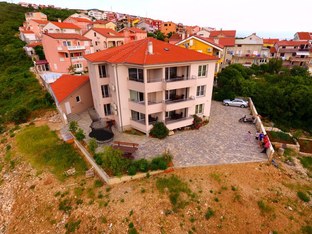 Apartments Villa San Antonio Crikvenica Buitenkant foto